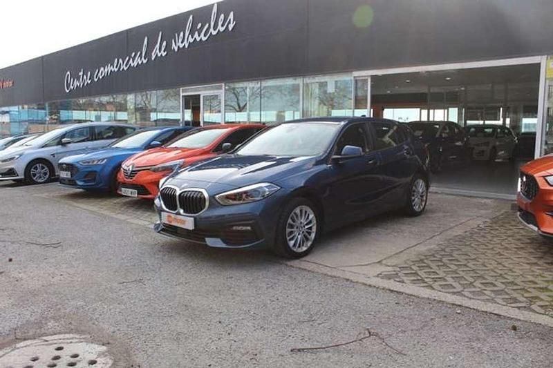 Usado BMW 118 136 CV (100 kW) 2023 Azul Utilitario