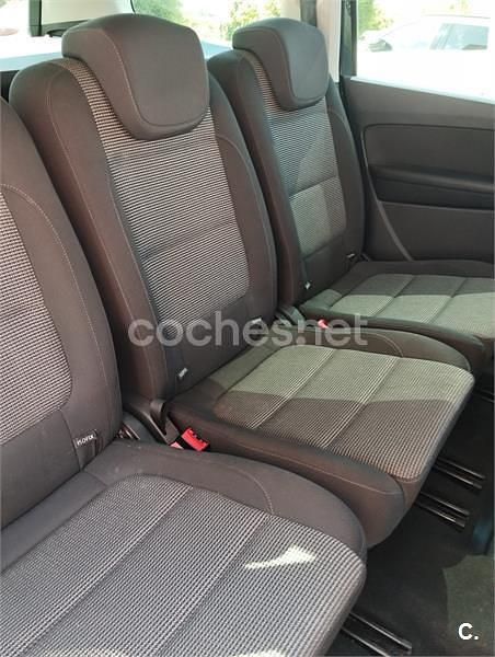 Usado VW Sharan Advance 140 CV (102 kW) 2011 Gris / plata Monovolumen