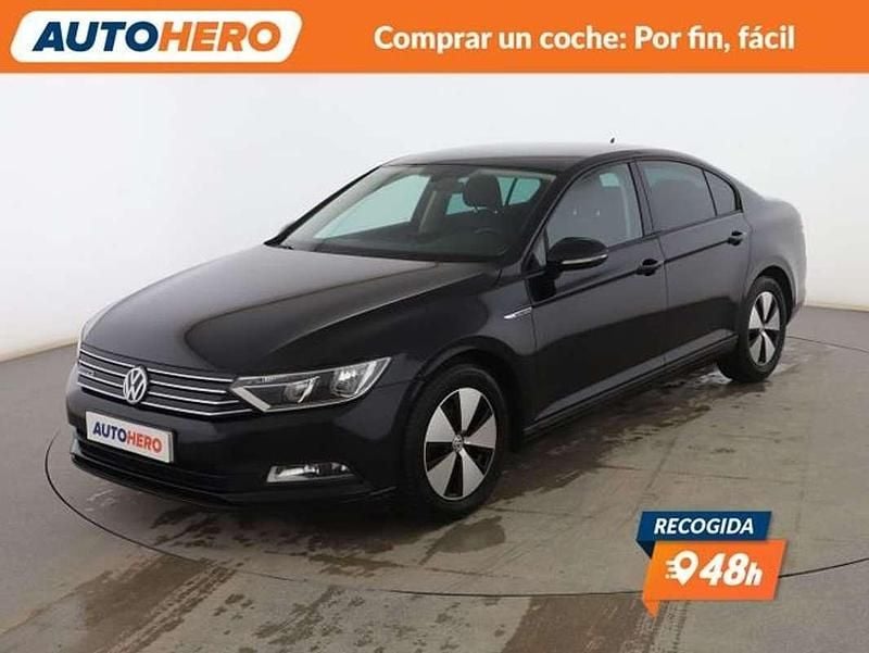 Usado VW Passat 120 CV (88 kW) 2016 Negro Berlina