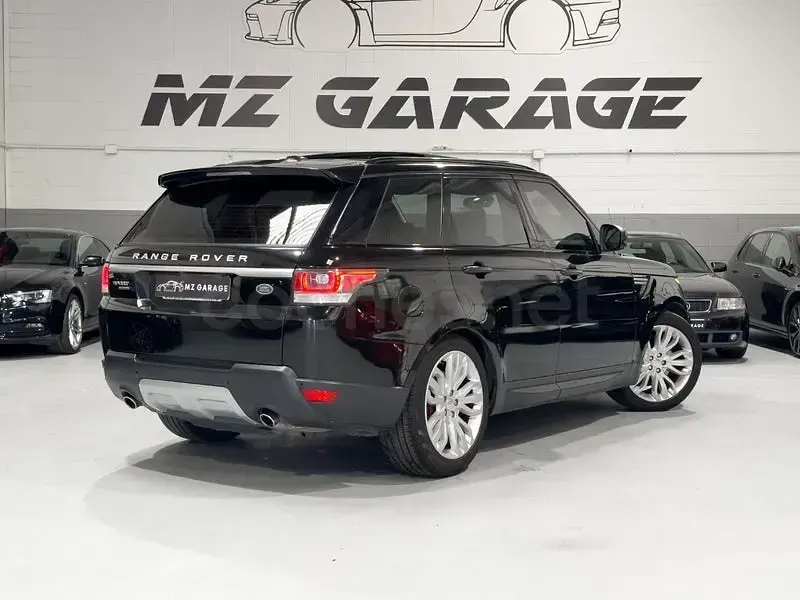 Usado Land Rover Range Rover HSE Dynamic 292 CV (214 kW) 2014 Negro SUV