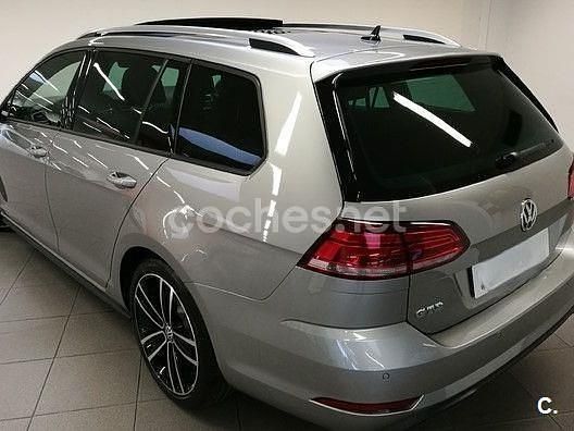 Usado VW Golf VII GTD 184 CV (135 kW) 2018 Gris / plata Familiar