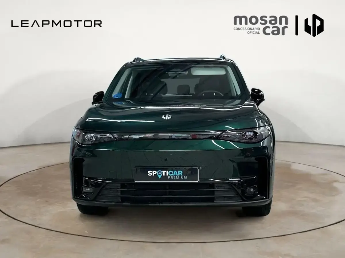 Usado Leapmotor C10 160 kW (218 CV) 2024 Verde SUV