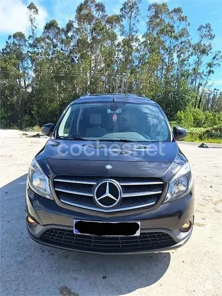 Usado Mercedes Citan 111 110 CV (80 kW) 2019 Negro Monovolumen