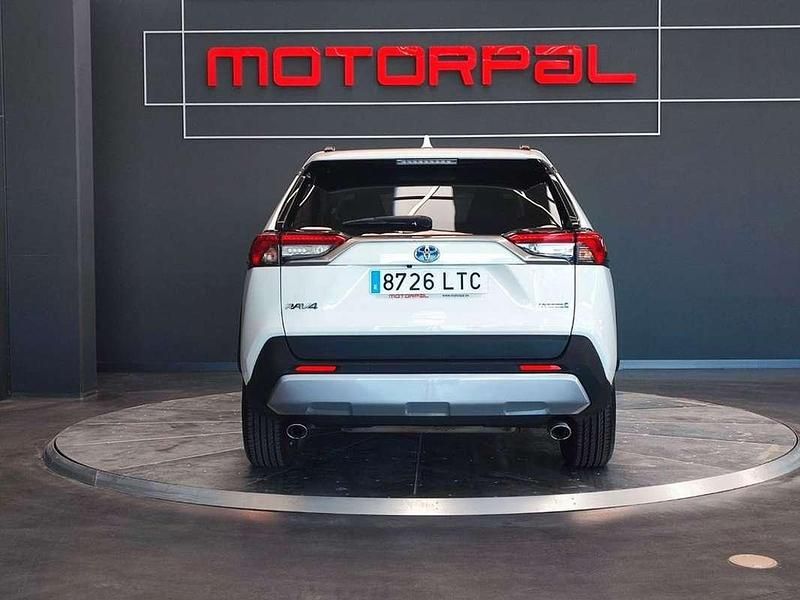 Usado Toyota RAV4 Hybrid Advance 218 CV (160 kW) 2021 Blanco SUV