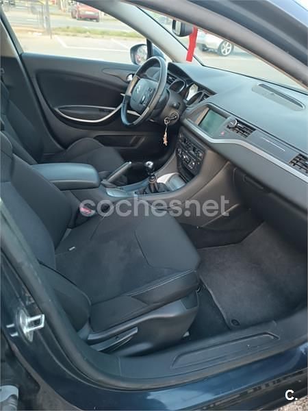 Usado Citroën C5 140 CV (102 kW) 2010 Azul Berlina