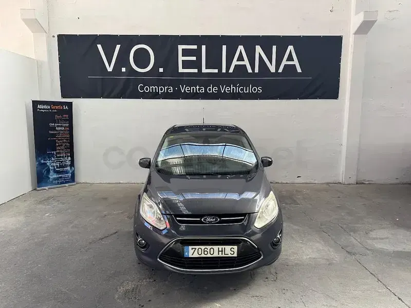 Usado Ford C-MAX Trend 115 CV (84 kW) 2012 Gris / plata Monovolumen