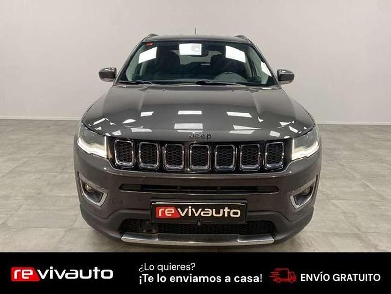 Usado Jeep Compass Limited 140 CV (102 kW) 2019 Gris SUV