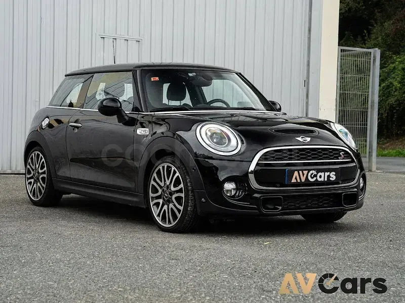 Usado Mini Cooper S 192 CV (141 kW) 2018 Negro Utilitario