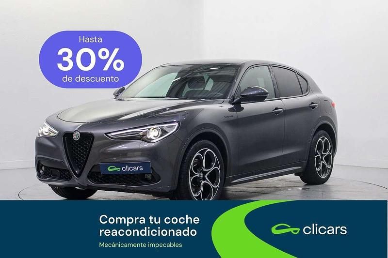 Usado Alfa Romeo Stelvio Veloce 209 CV (153 kW) 2021 Negro SUV
