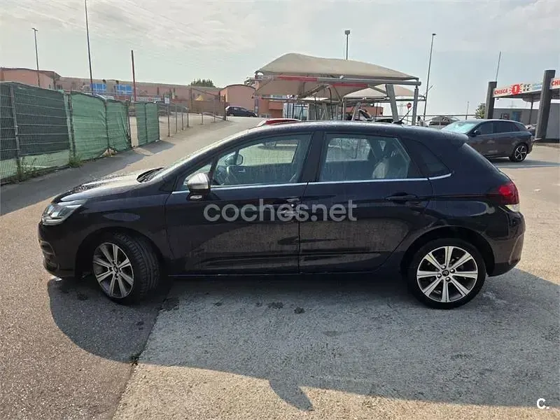 Usado Citroën C4 Feel 130 CV (95 kW) 2016 Azul Berlina