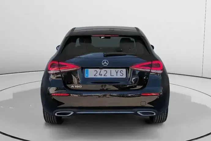 Usado Mercedes A180 136 CV (100 kW) 2022