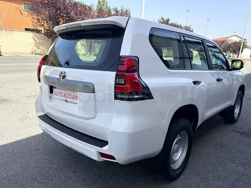 Usado Toyota Land Cruiser 204 CV (150 kW) 2021 Blanco SUV