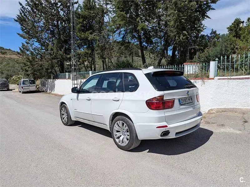 Usado BMW X5 235 CV (172 kW) 2011 Blanco SUV