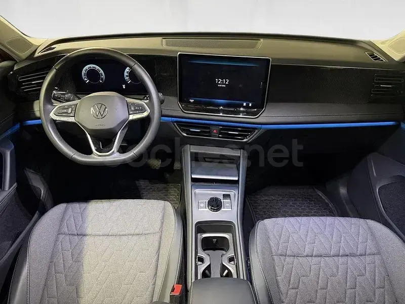 Usado VW Tiguan Life 150 CV (110 kW) 2024 Rojo SUV