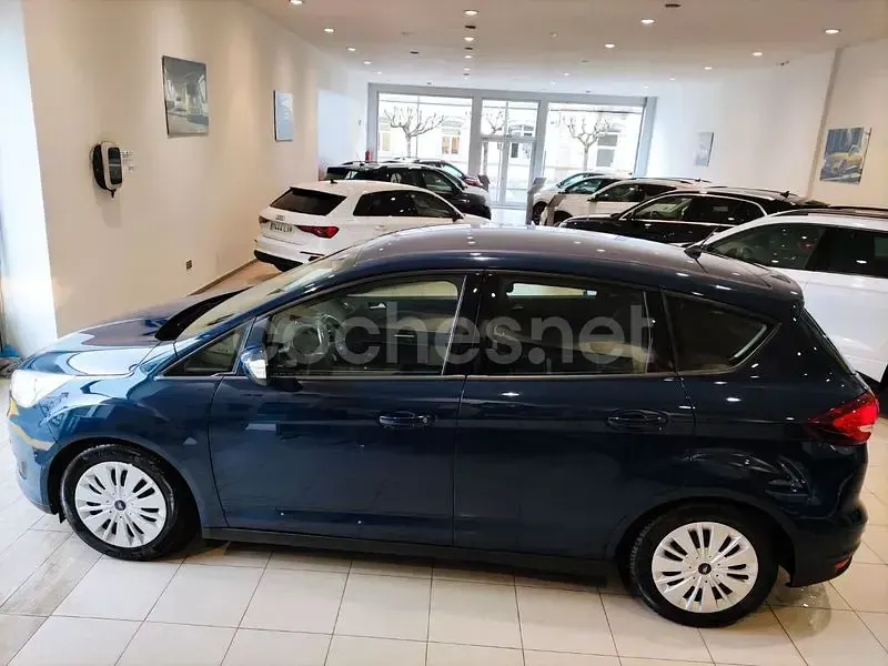Usado Ford C-MAX Trend 120 CV (88 kW) 2018 Azul Monovolumen