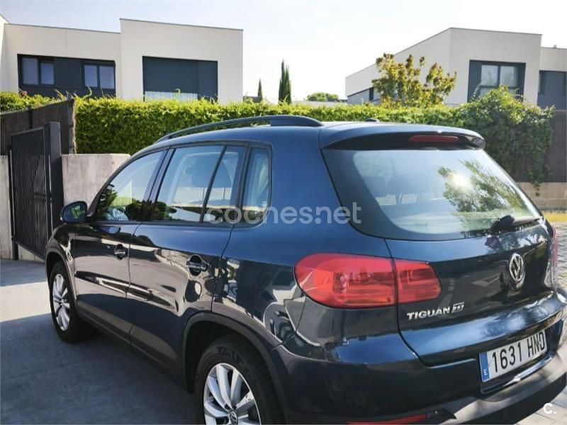 Azul Usado 2012 VW Tiguan SUV | 9900 € (Precio justo) - Imagen 1/4