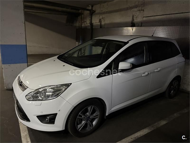 Usado Ford Grand C-Max 125 CV (91 kW) 2014 Blanco Monovolumen