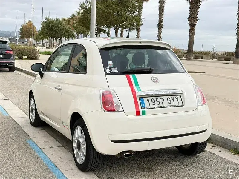 Usado Fiat 500 Lounge 75 CV (55 kW) 2010 Blanco Berlina