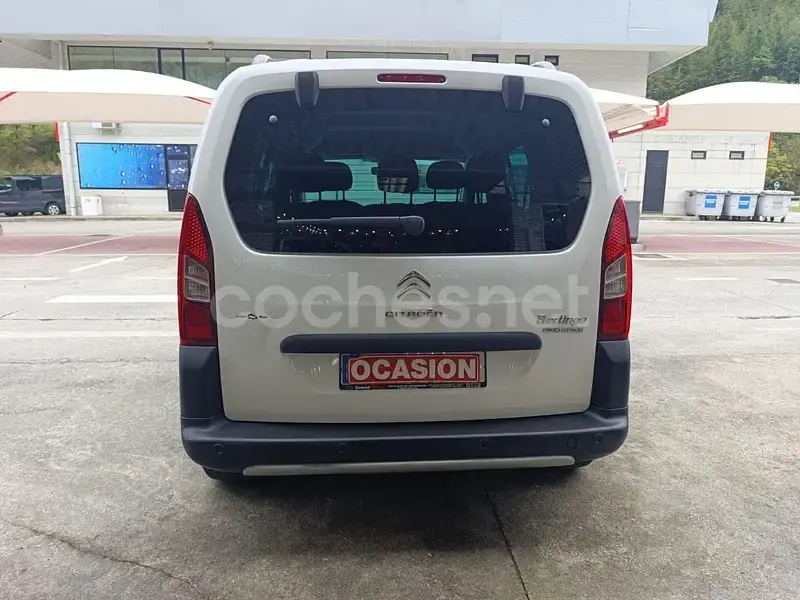 Usado Citroën Berlingo 100 CV (73 kW) 2018 Blanco Monovolumen