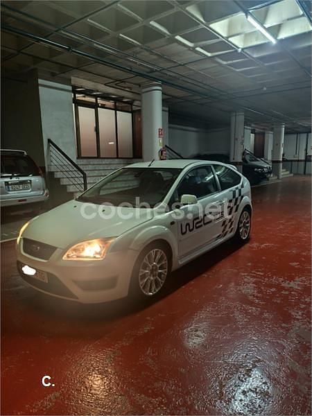 Blanco Usado 2007 Ford Focus Sport Berlina | 2500 € (Super precio) - Imagen 1/4