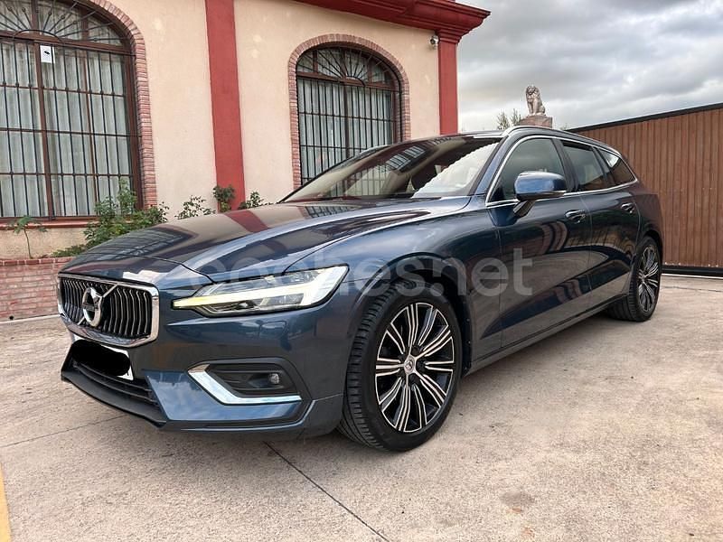 Usado Volvo V60 Inscription 150 CV (110 kW) 2019 Azul Familiar