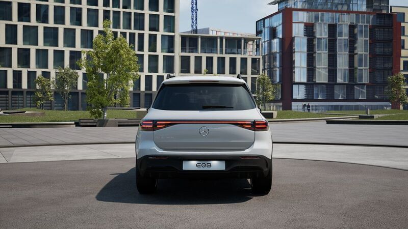 Usado Mercedes EQB250+ 139 kW (190 CV) 2025 Blanco SUV