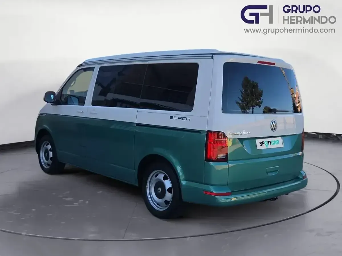 Usado VW California Beach 198 CV (145 kW) 2020 Verde Van
