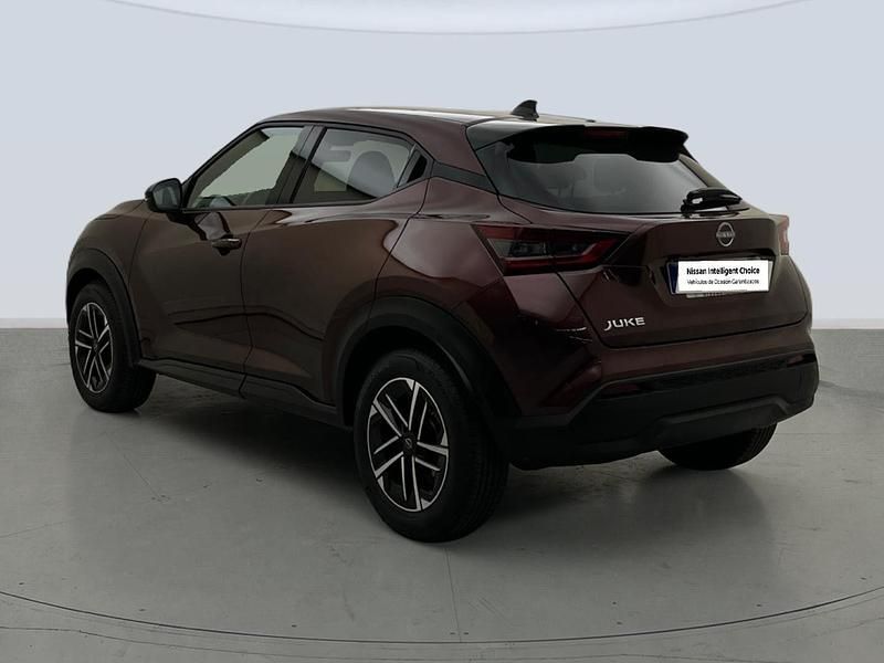 Usado Nissan Juke N-Connecta 114 CV (83 kW) 2024 Rojo SUV