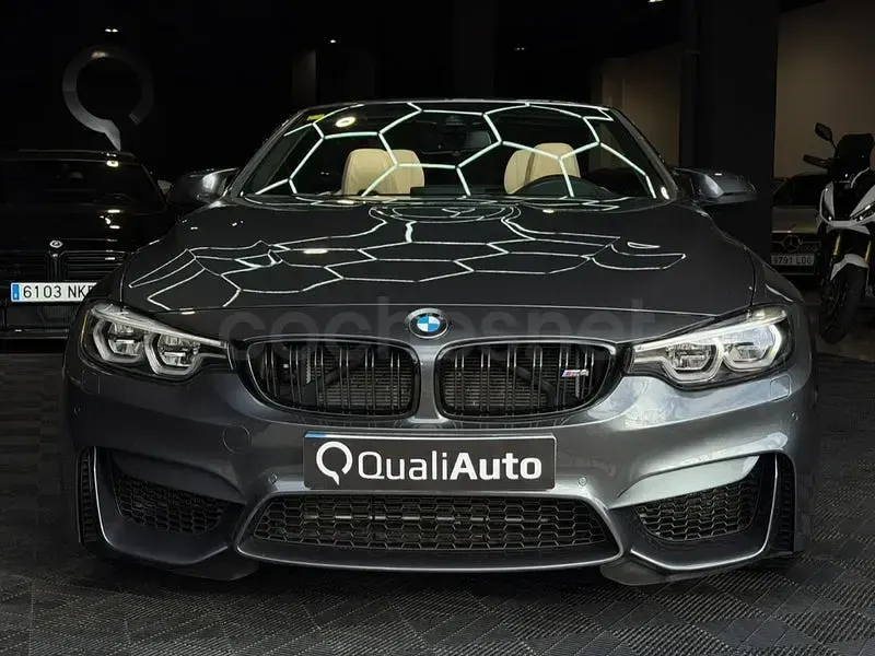 Usado BMW M4 Cabriolet 431 CV (317 kW) 2019 Gris / plata Descapotable