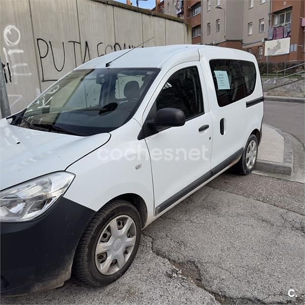 Usado Dacia Dokker Ambiance 90 CV (66 kW) 2014 Blanco Monovolumen