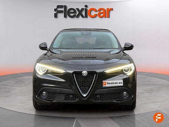Usado Alfa Romeo Stelvio Executive 160 CV (117 kW) 2019 Negro SUV