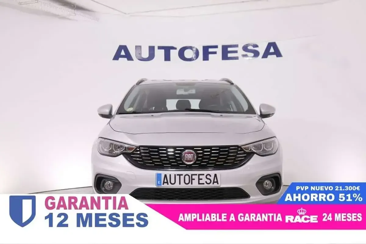 Usado Fiat Tipo 120 CV (88 kW) 2018 Gris Familiar