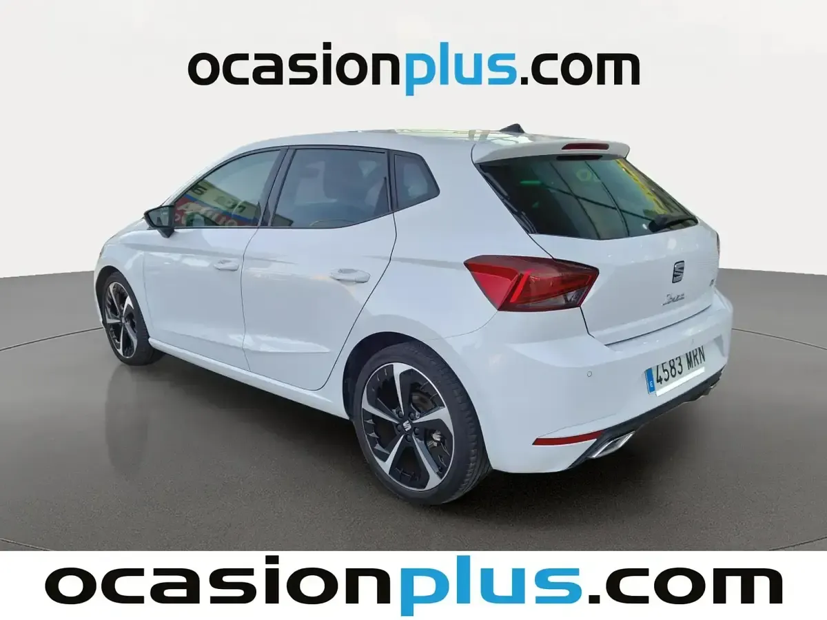 Usado Seat Ibiza FR 150 CV (110 kW) 2024 Blanco Berlina