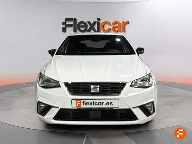 Usado Seat Ibiza FR 110 CV (80 kW) 2024 Blanco Utilitario