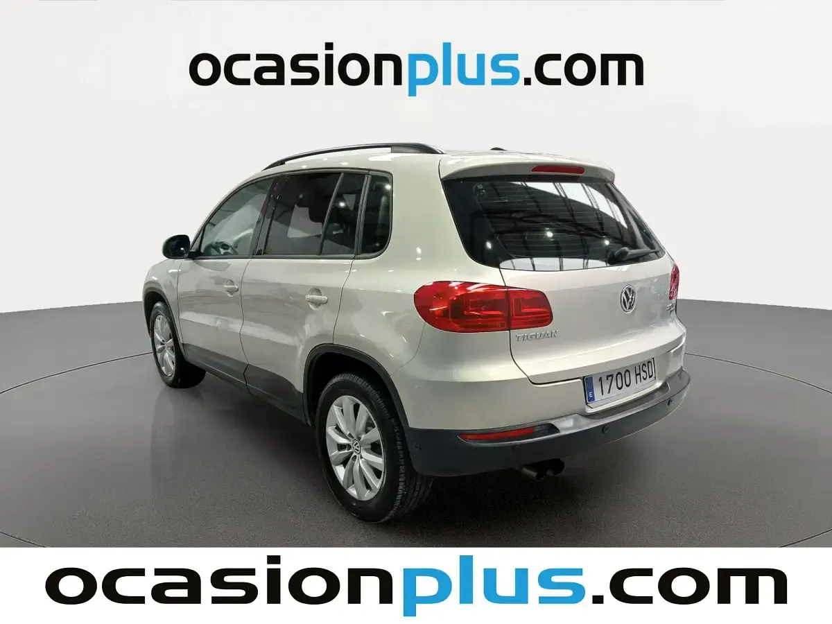Usado VW Tiguan 140 CV (102 kW) 2013 Gris SUV