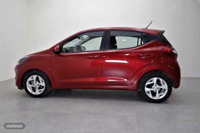 Usado Hyundai i10 2021 Rojo Utilitario
