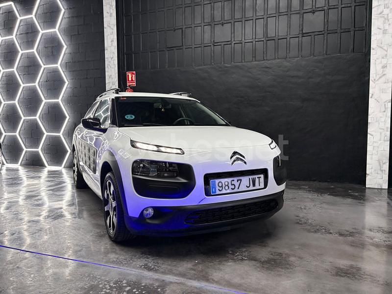 Usado Citroën C4 Business Class 99 CV (72 kW) 2018 Blanco Berlina