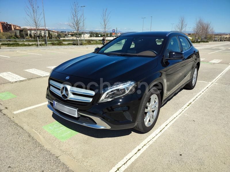 Negro Usado 2016 Mercedes GLA200 Urban SUV | 14.795 € (Precio justo) - Imagen 1/4