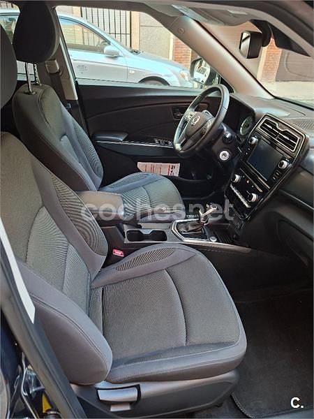 Usado Ssangyong (KGM) Tivoli 163 CV (119 kW) 2021 Negro SUV