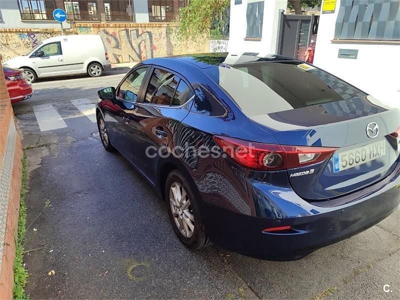 Azul Usado 2014 Mazda 3 Luxury Berlina | 11.000 € (Precio justo) - Imagen 1/4