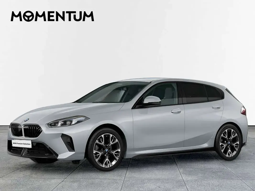 Usado BMW 120 Comfort Edition 163 CV (119 kW) 2025 Gris Utilitario