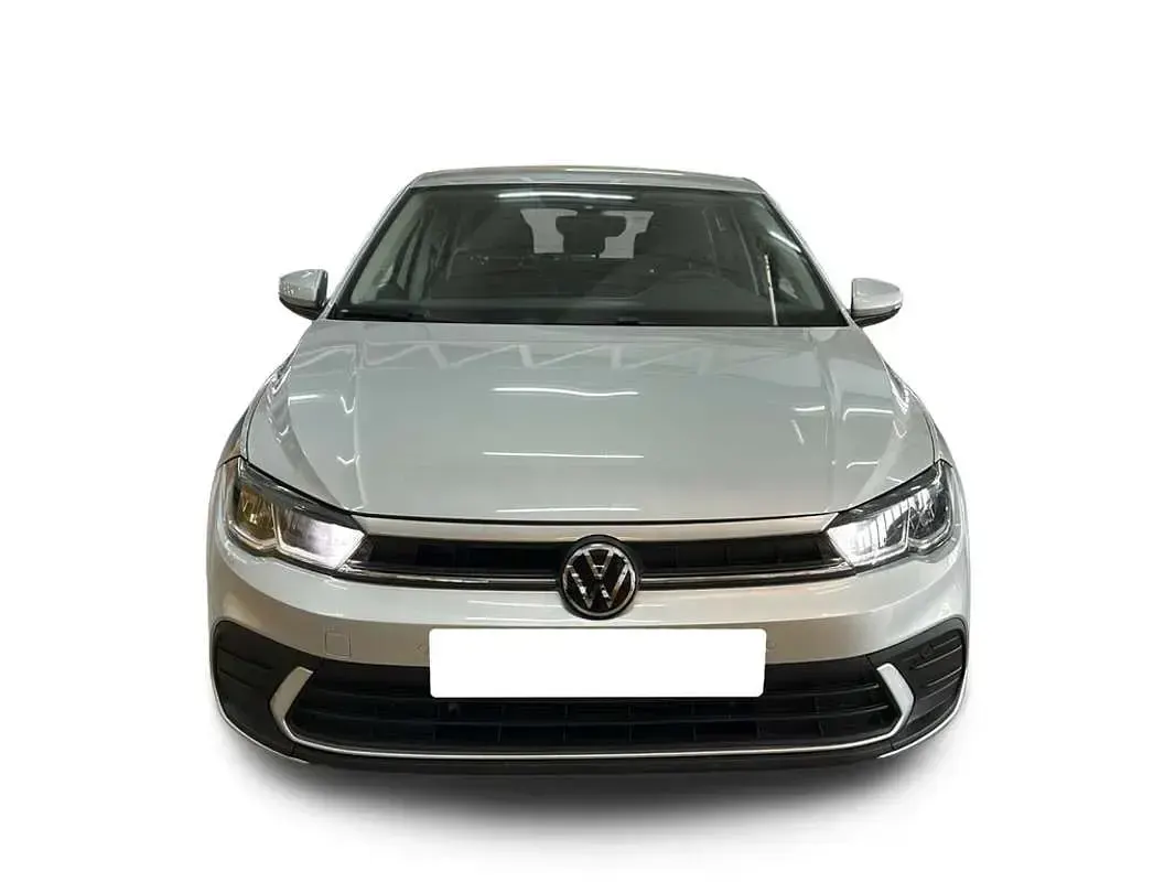 Usado VW Polo Life 95 CV (69 kW) 2024 Gris Utilitario