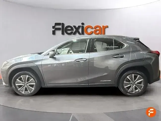Usado Lexus UX 300e 150 kW (204 CV) 2024 Gris SUV