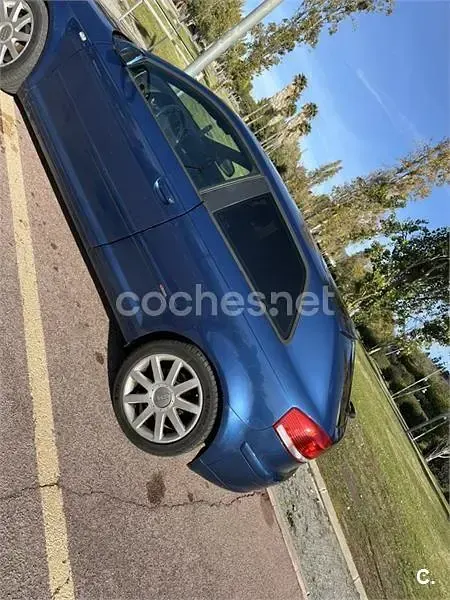Usado Audi A3 Ambition 140 CV (102 kW) 2005 Azul Utilitario