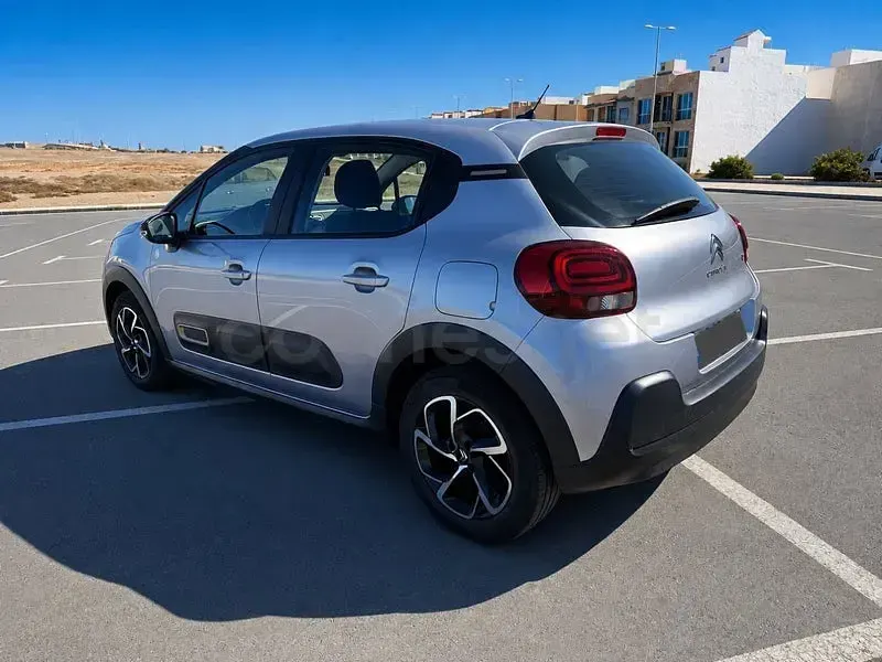 Usado Citroën C3 PureTech 83 CV (61 kW) 2023 Gris / plata Utilitario