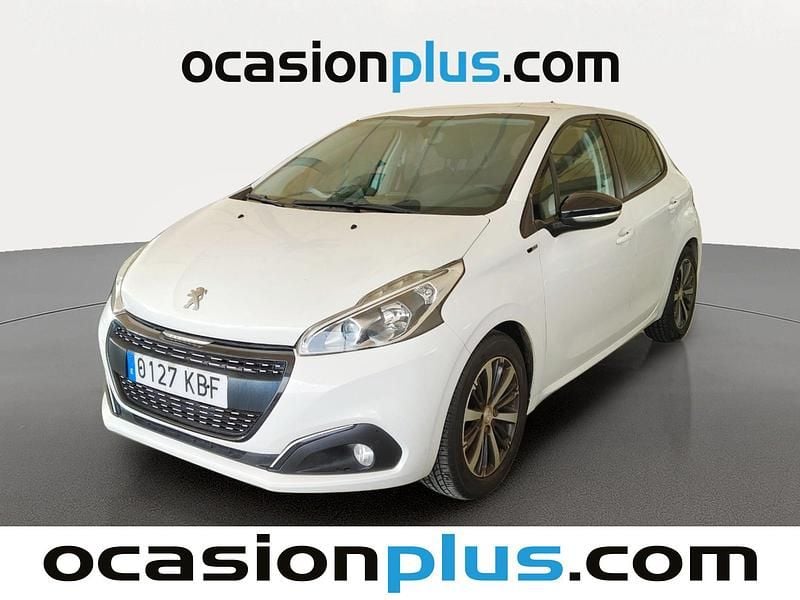 Blanco Usado 2017 Peugeot 208 Style Utilitario | 9213 € (Precio justo) - Imagen 1/4