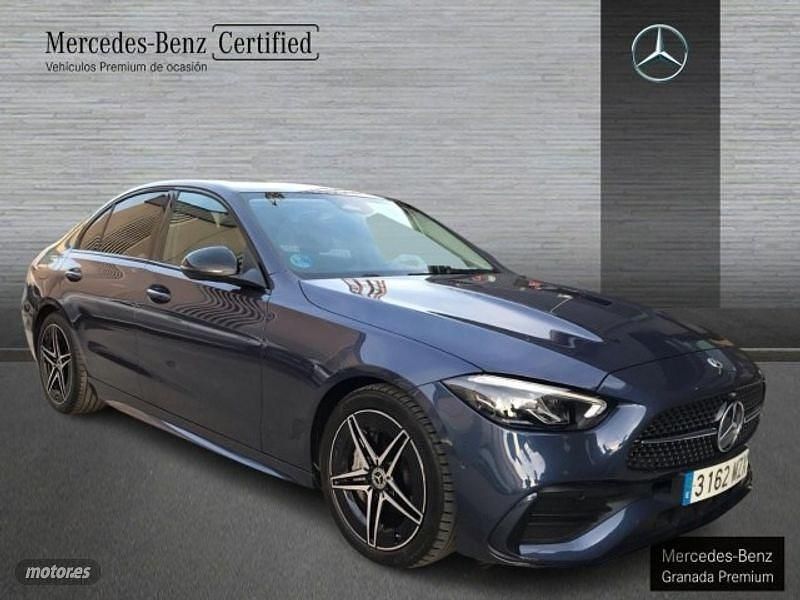 Usado Mercedes C220 AMG line 200 CV (147 kW) 2025 Azul sodalita Berlina