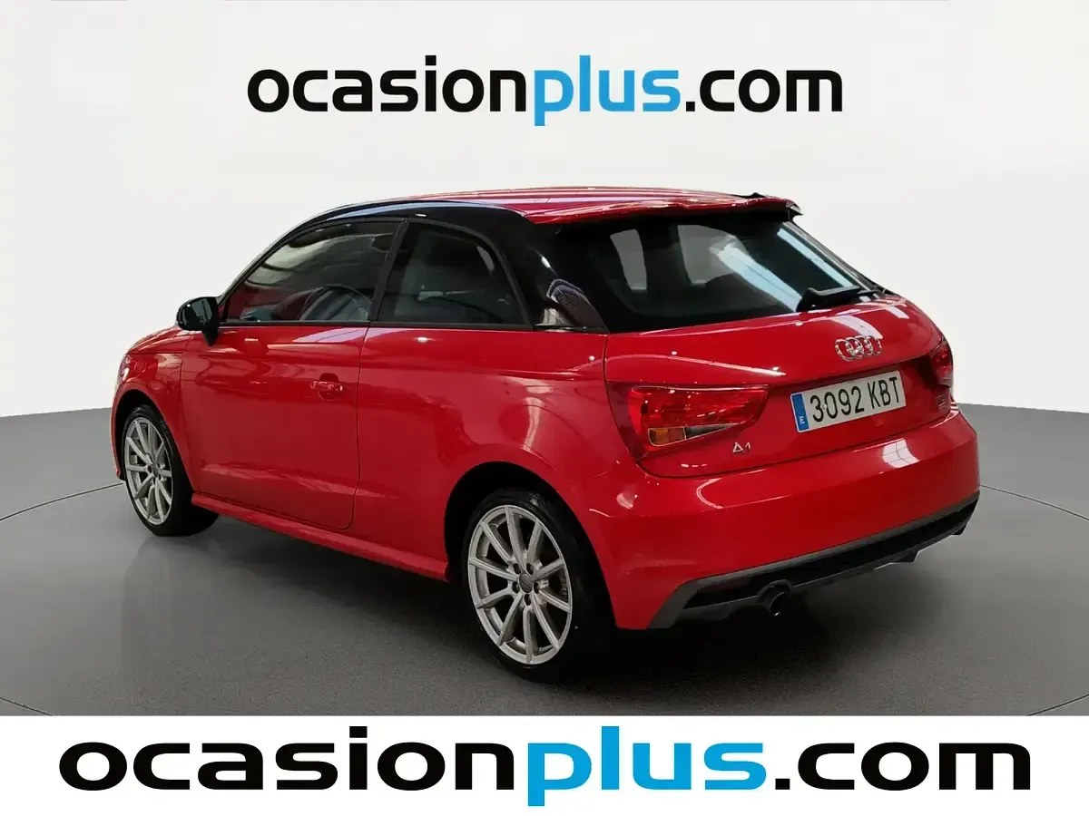 Usado Audi A1 95 CV (69 kW) 2017 Rojo Utilitario