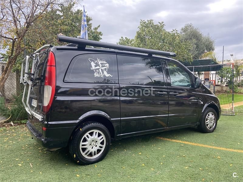 Usado Mercedes Vito Marco Polo 88 CV (64 kW) 2014 Negro Van