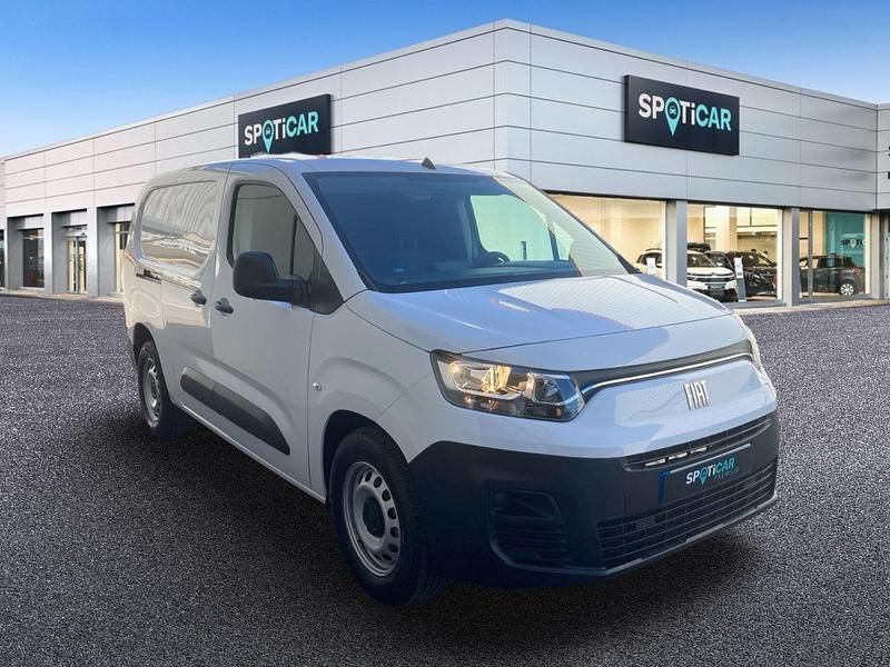 Usado Fiat e-Doblò 100 kW (136 CV) 2024 Blanco Monovolumen